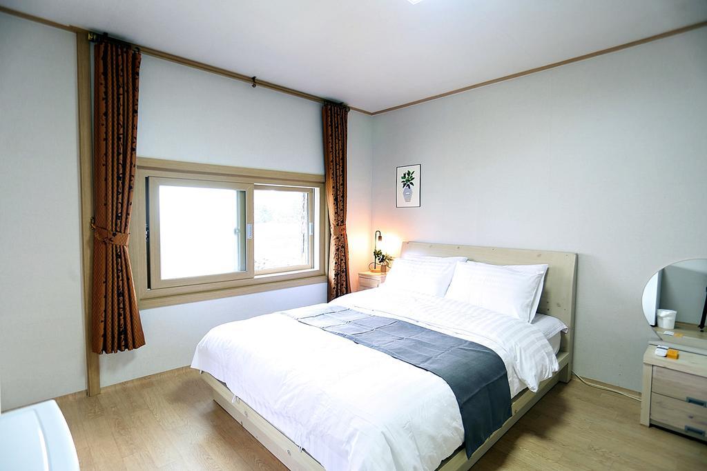 Ddobagi Pension Seogwipo Extérieur photo